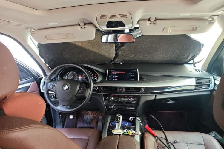 Used BMW X5  Center Console