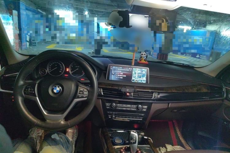 Used BMW X5 2017 xDrive35i Elegant Edition Center Console