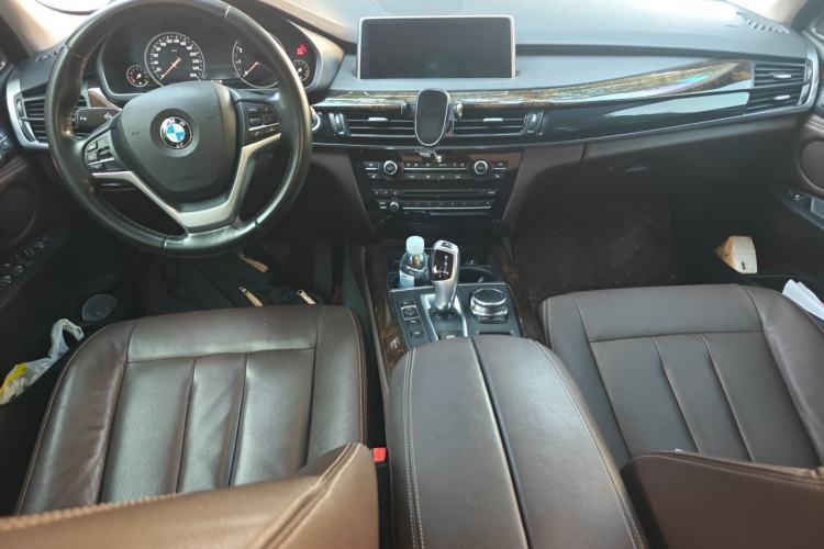 Used BMW X5 2017 xDrive35i Elegant Edition Center Console