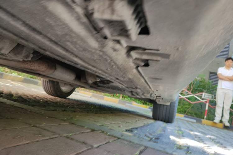 Used BMW X5 2017 xDrive28i Chassis Front Left