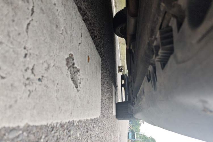 Used BMW X5 2017 xDrive28i Chassis Front Left