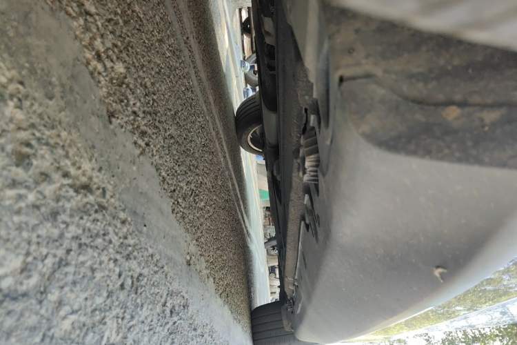 Used BMW X5 2017 xDrive28i Chassis Front Left
