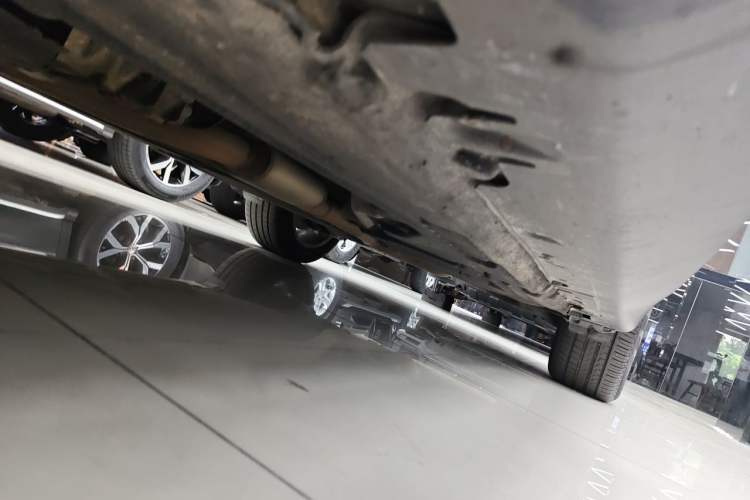 Used BMW X5 2017 xDrive28i Chassis Front Left
