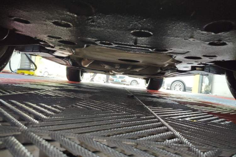 Used BMW X5 2017 xDrive28i Chassis Front