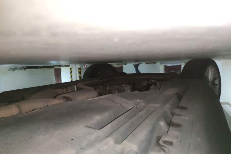 Used BMW X5 2017 xDrive28i Chassis Rear Left