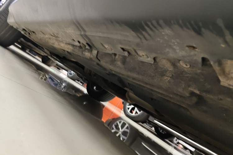 Used BMW X5 2017 xDrive28i Chassis Rear Left