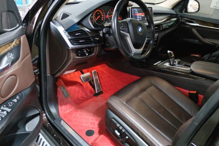 Used BMW X5 2017 xDrive35i Elegant Edition Driver Seat