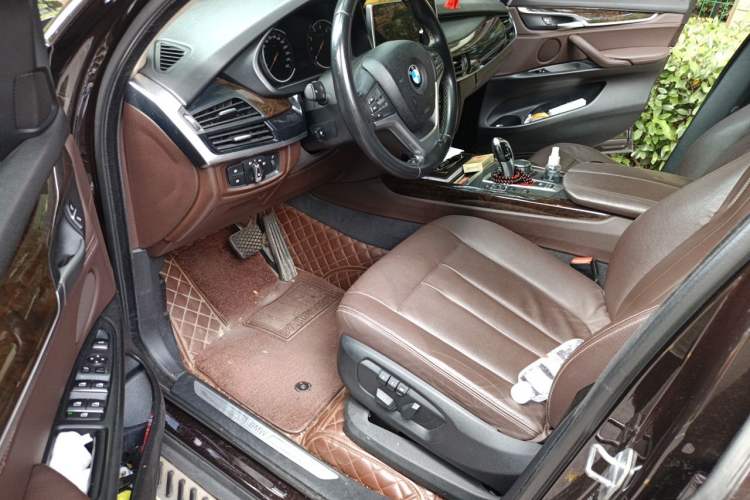 Used BMW X5 2017 xDrive28i Driver Seat