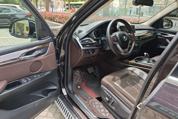 Used BMW X5 2017 xDrive28i Driver Seat