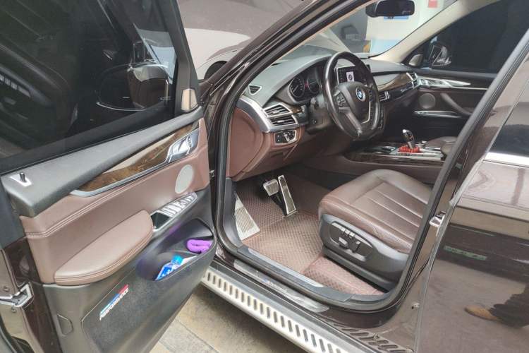 Used BMW X5 2017 xDrive28i Driver Seat