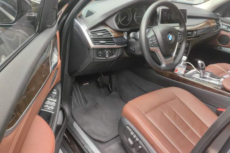 Used BMW X5 2017 xDrive28i Driver Seat