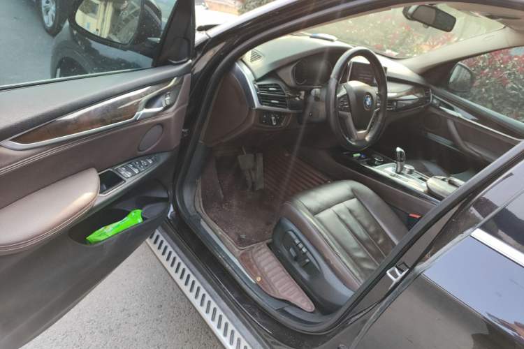Used BMW X5 2017 xDrive28i Driver Seat