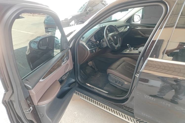 Used BMW X5 2017 xDrive28i Driver Seat