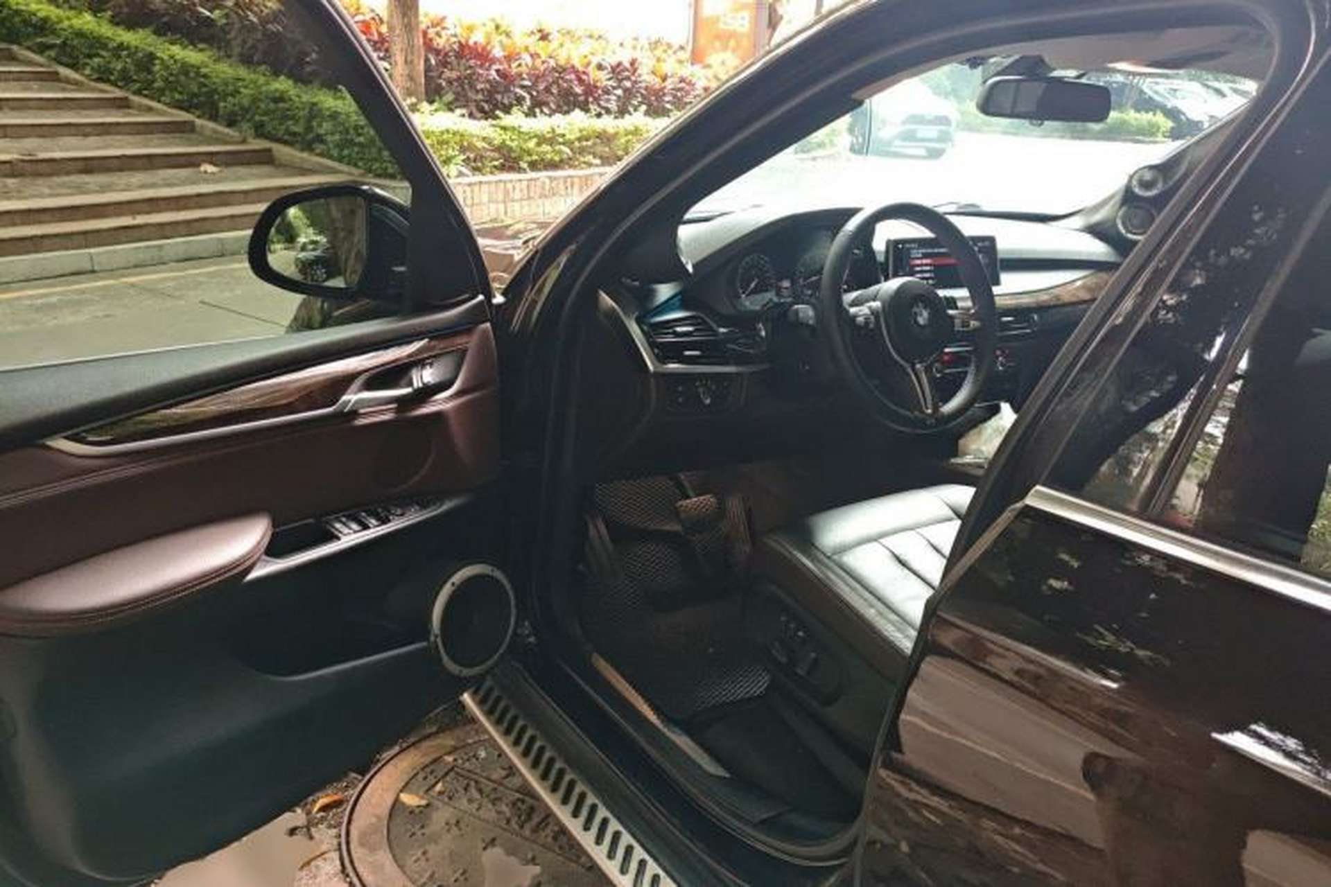 Used BMW X5 2017 xDrive35i Elegant Edition Driver Seat