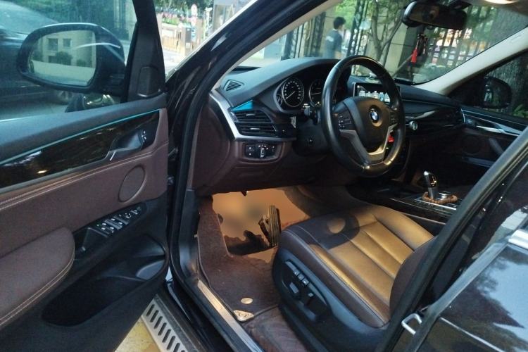 Used BMW X5 2017 xDrive28i Driver Seat