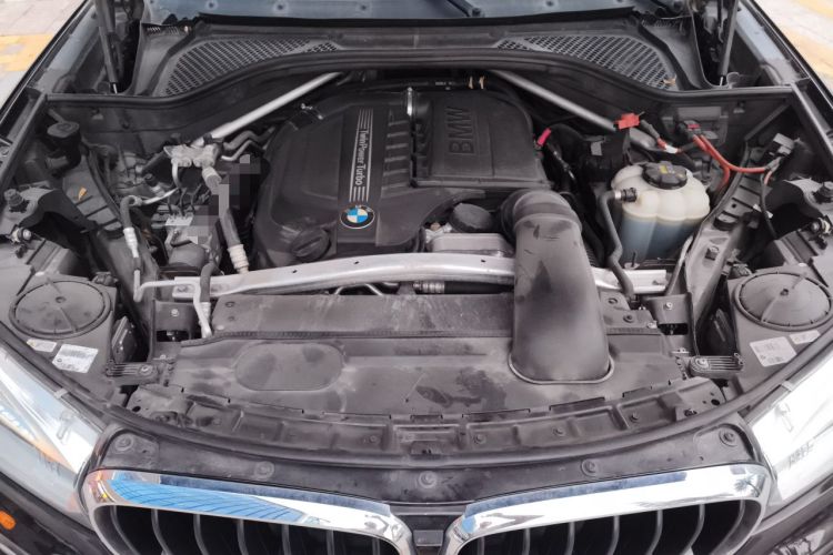 Used BMW X5 2017 xDrive35i Elegant Edition Engine Bay
