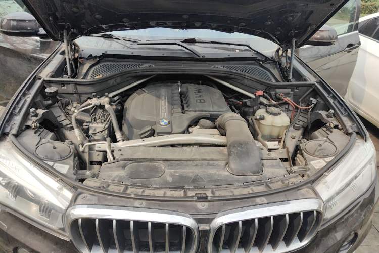 Used BMW X5 2017 xDrive35i Elegant Edition Engine Bay