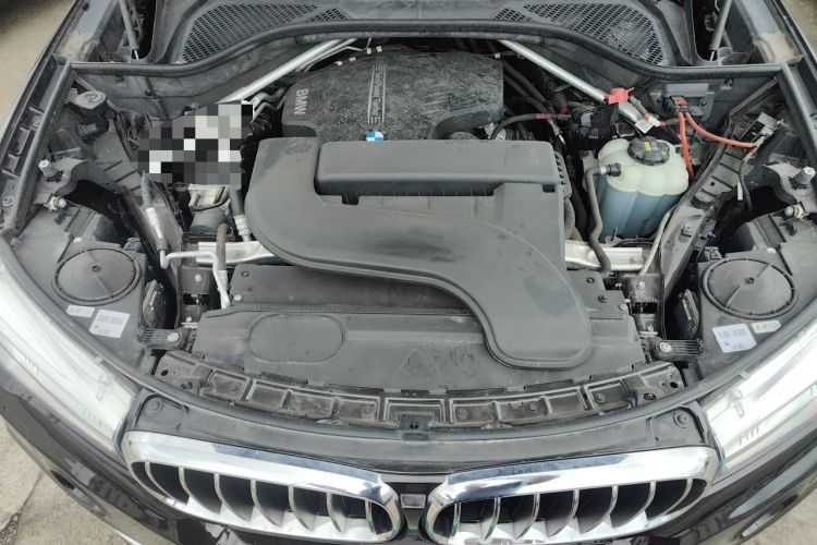 Used BMW X5 2017 xDrive28i Engine Bay