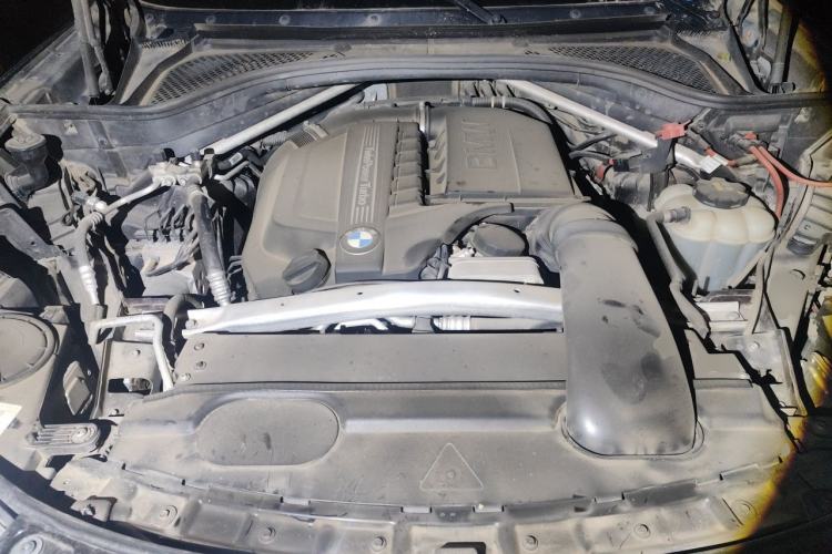 Used BMW X5 2017 xDrive35i Elegant Edition Engine Bay