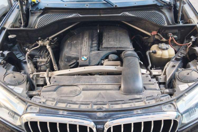 Used BMW X5 2017 xDrive35i Elegant Edition Engine Bay