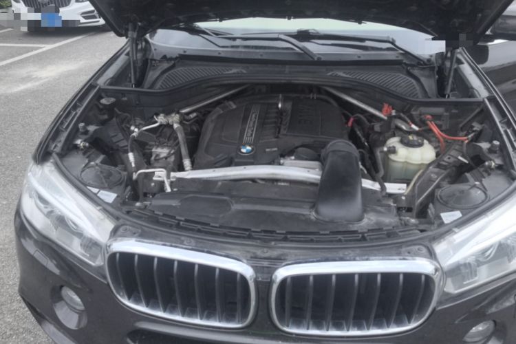 Used BMW X5 2017 xDrive35i M Sport Edition Engine Bay
