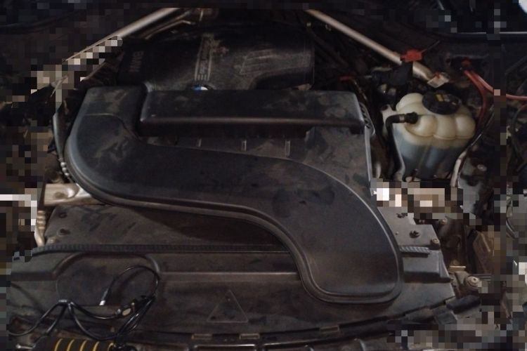 Used BMW X5 2017 xDrive28i Engine Bay