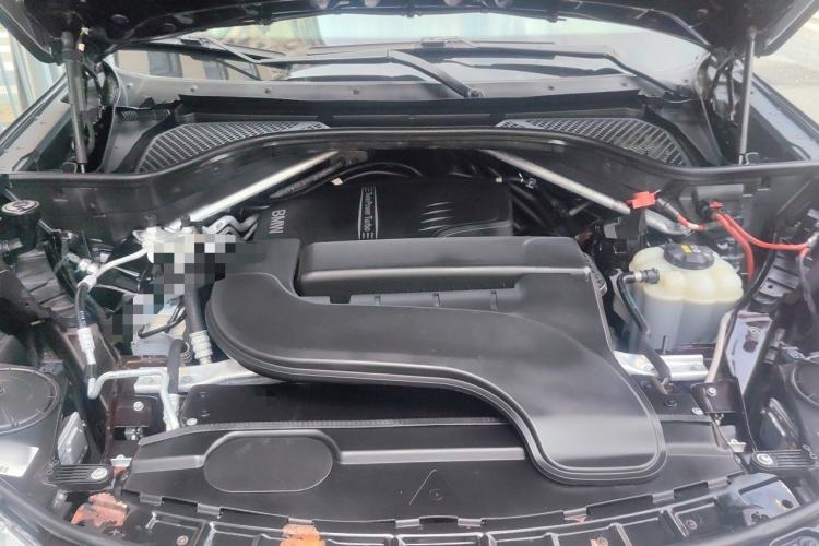 Used BMW X5 2017 xDrive28i Engine Bay