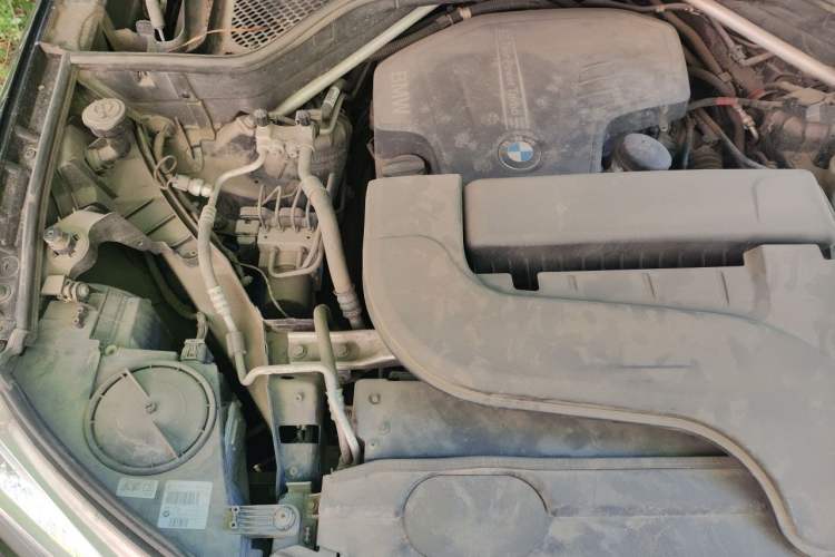 Used BMW X5 2017 xDrive28i Engine Bay Right