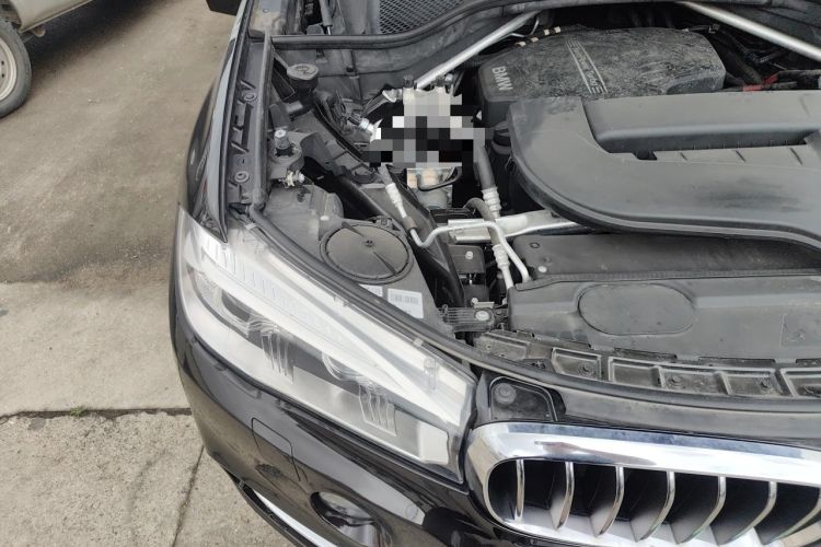 Used BMW X5 2017 xDrive28i Engine Bay Right
