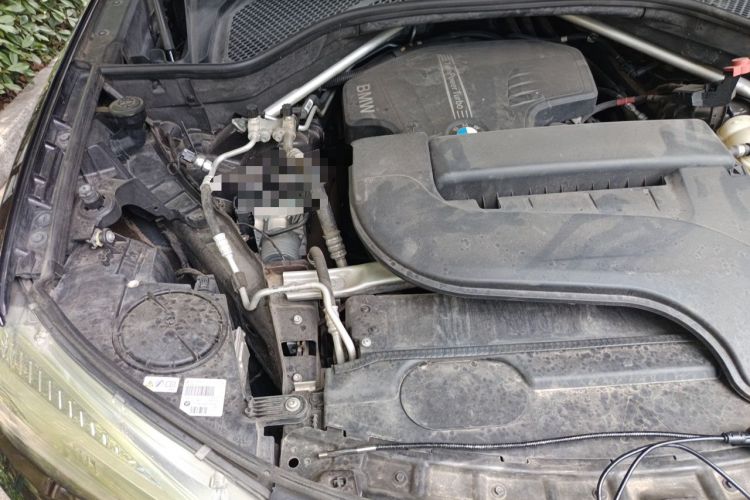 Used BMW X5 2017 xDrive28i Engine Bay Right