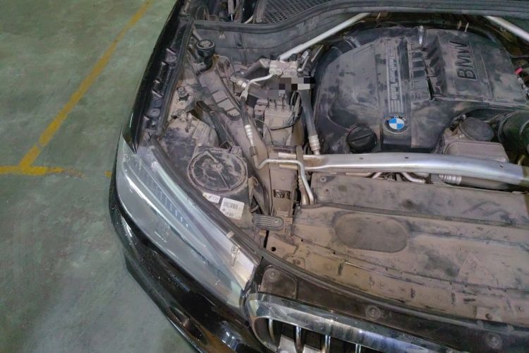 Used BMW X5 2017 xDrive35i Elegant Edition Engine Bay Right