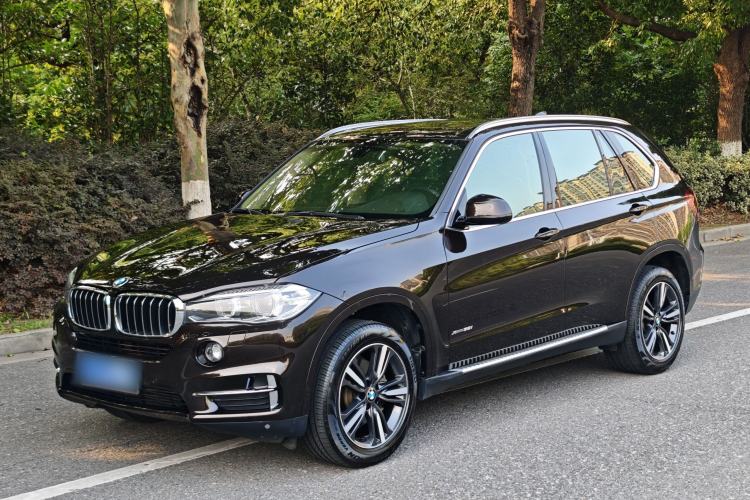 Used BMW X5 2017 xDrive35i Elegant Edition Exterior 2