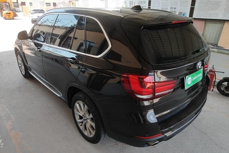 Used BMW X5 2017 xDrive28i Exterior 2