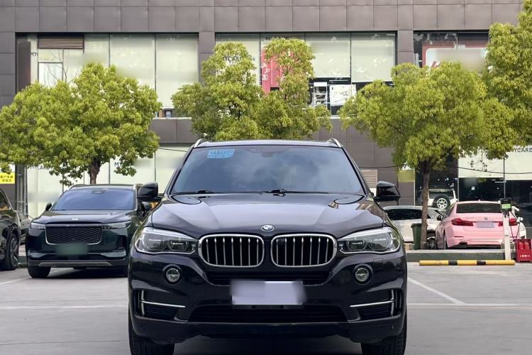 Used BMW X5 2017 xDrive28i Exterior 4
