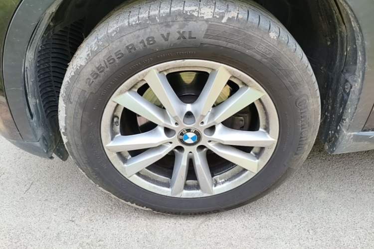 Used BMW X5 2017 xDrive35i parallel import Exterior 4