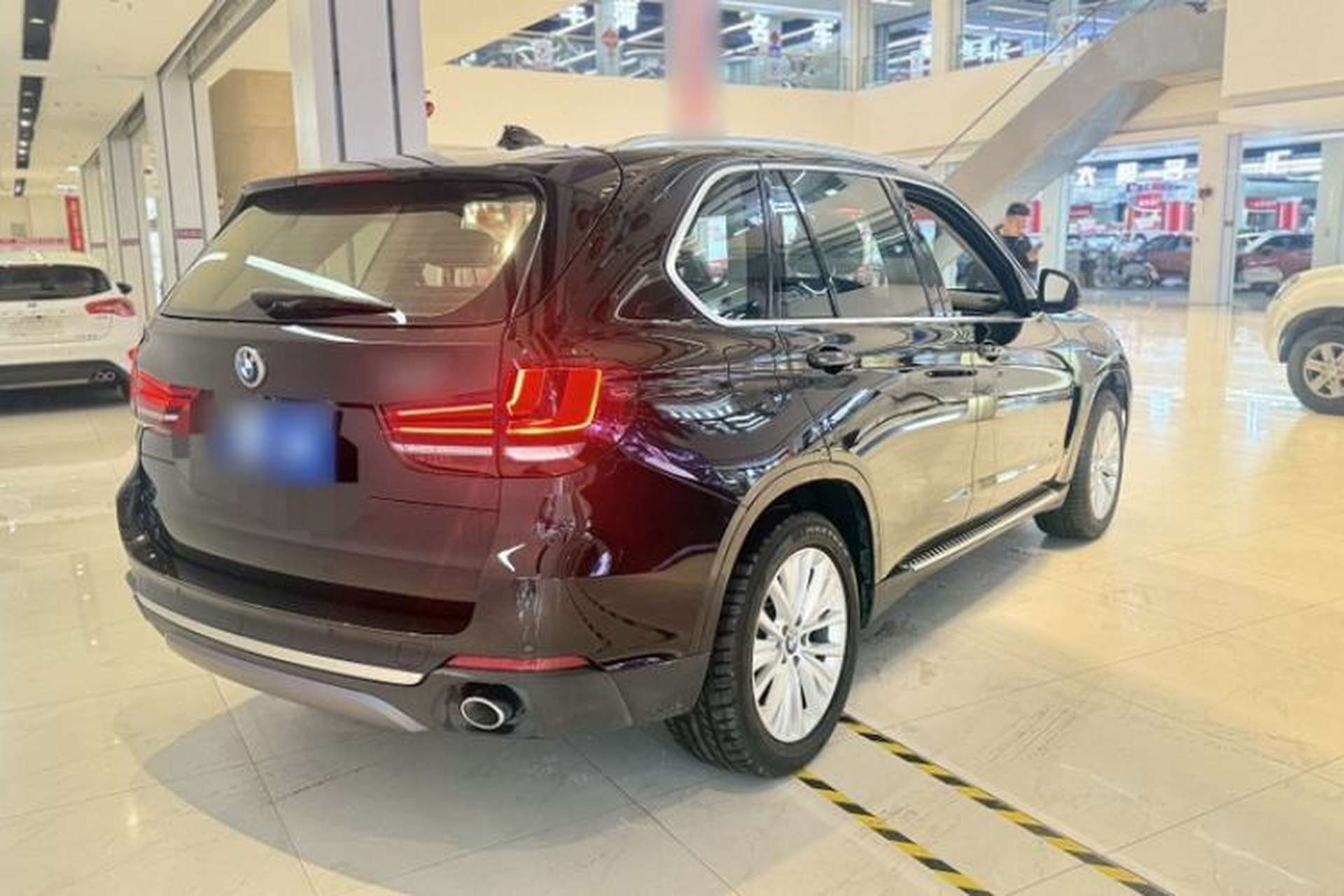 Used BMW X5 2017 xDrive28i Exterior 6