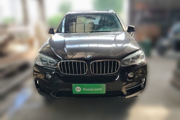 Used BMW X5 2017 xDrive28i Front