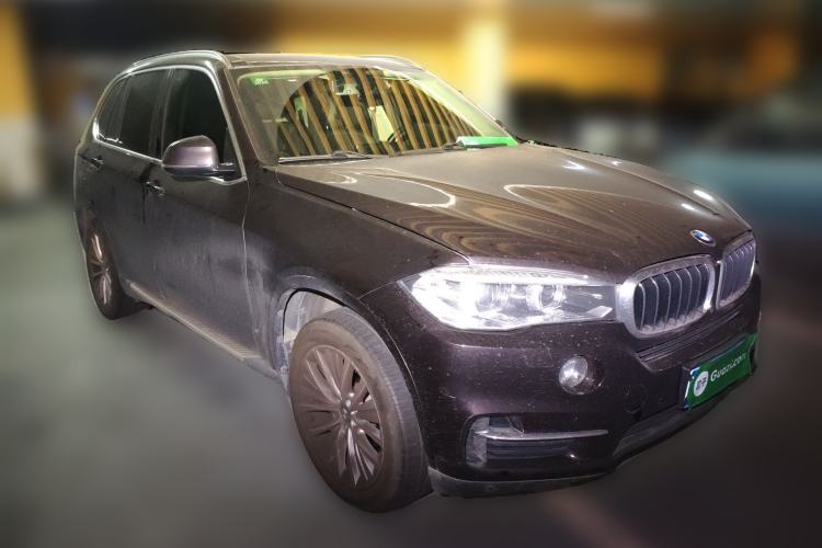 Used BMW X5 2017 xDrive28i Front Right 45 Deg