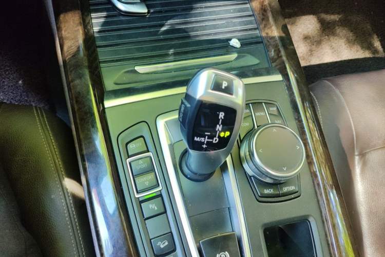 Used BMW X5 2017 xDrive28i Gear Lever