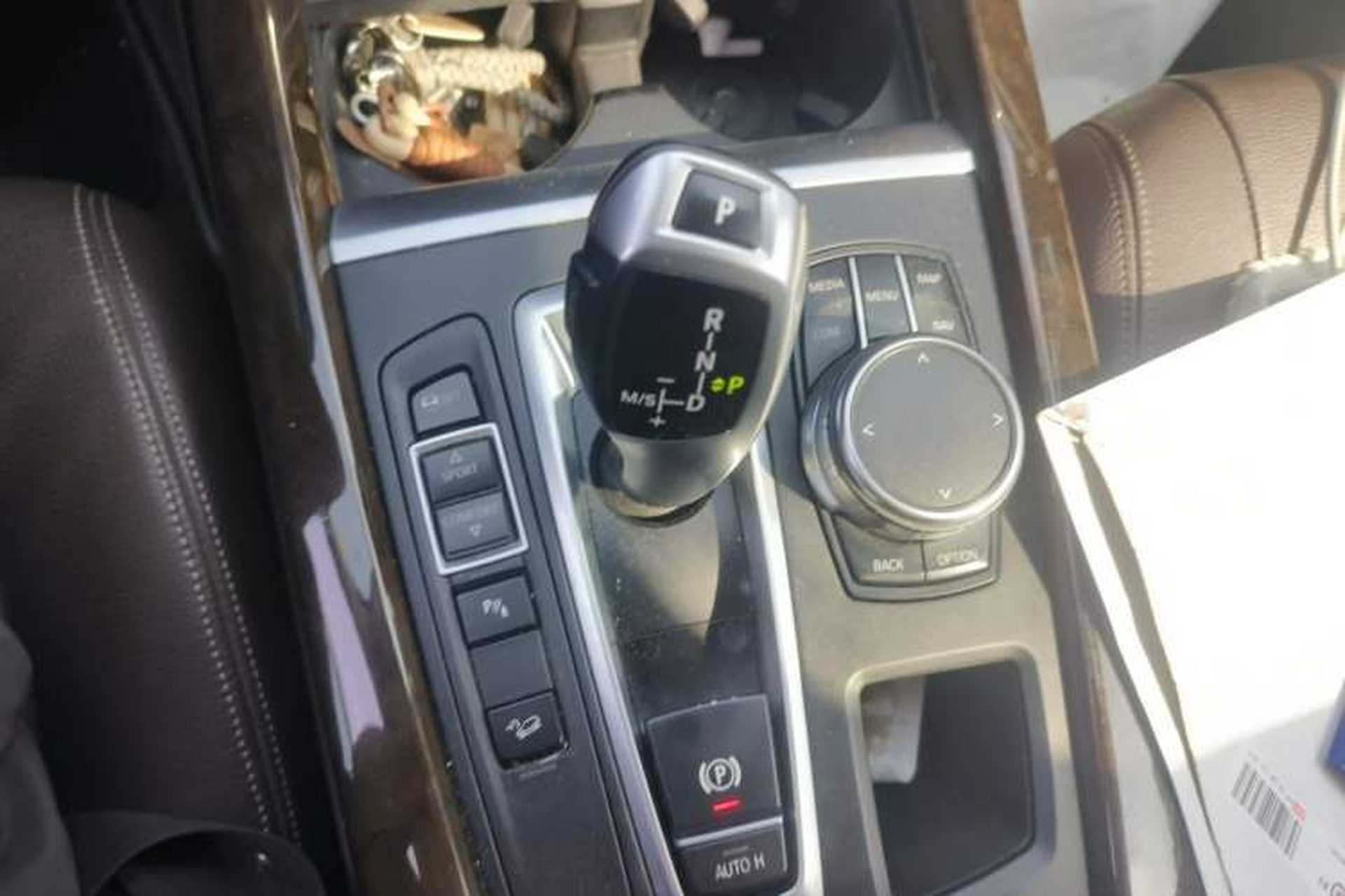 Used BMW X5 2017 xDrive35i Elegant Edition Gear Lever