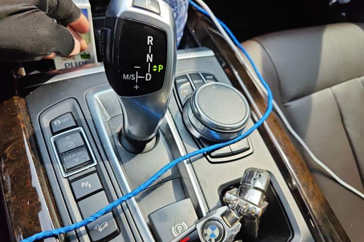 Used BMW X5 2017 xDrive28i Gear Lever