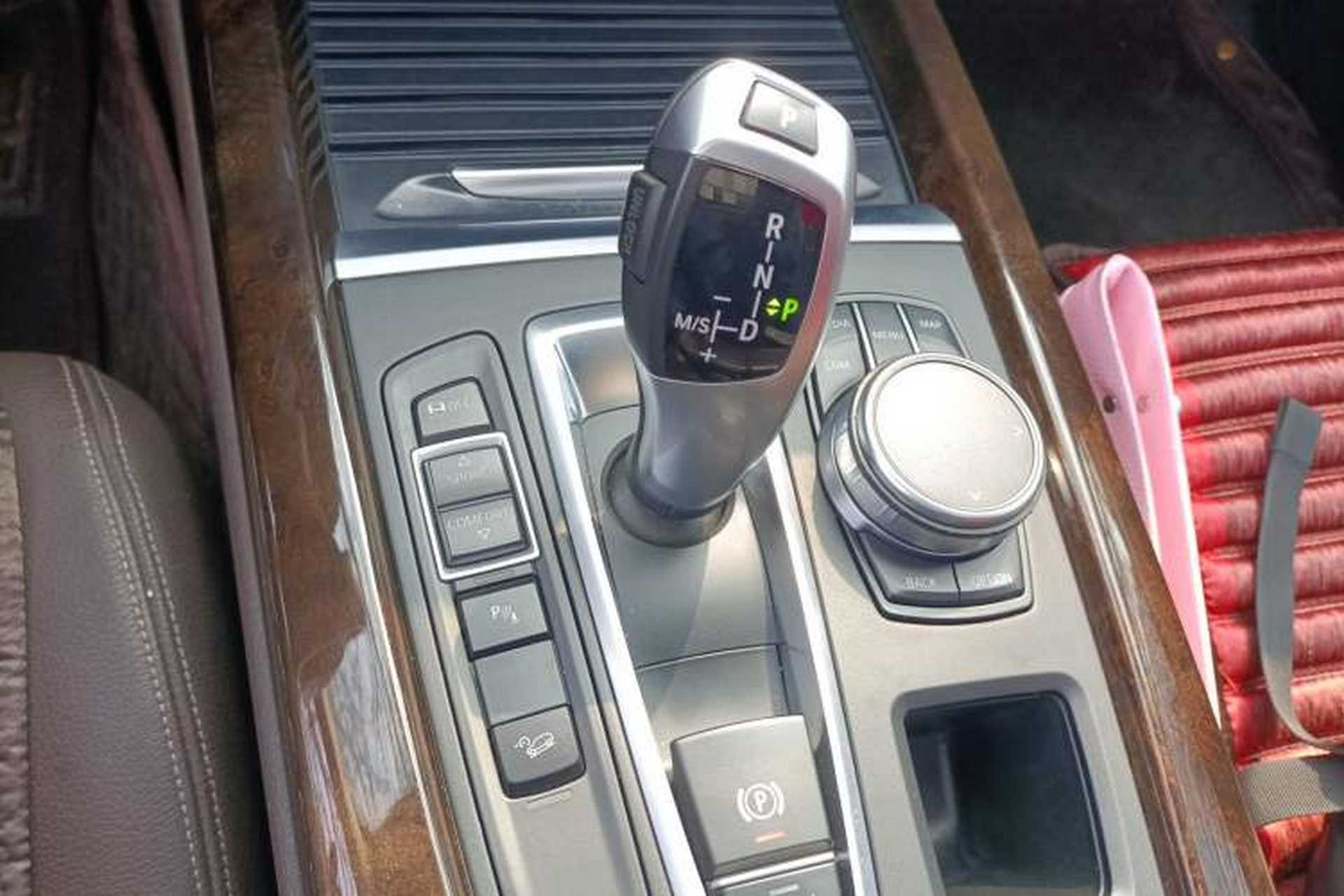 Used BMW X5 2017 xDrive28i Gear Lever