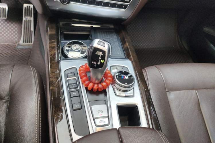 Used BMW X5 2017 xDrive28i Gear Lever