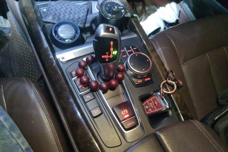 Used BMW X5 2017 xDrive35i Elegant Edition Gear Lever