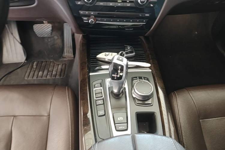 Used BMW X5 2017 xDrive28i Gear Lever