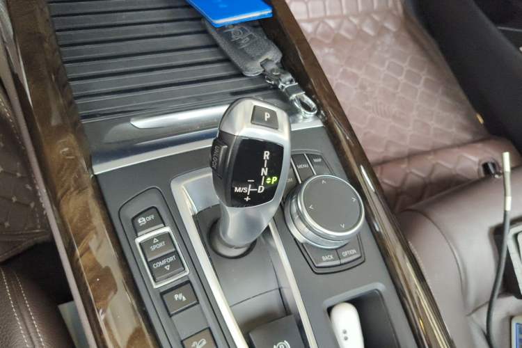 Used BMW X5 2017 xDrive28i Gear Lever