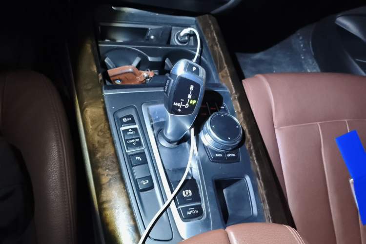 Used BMW X5 2017 xDrive28i Gear Lever