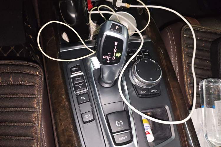 Used BMW X5 2017 xDrive28i Gear Lever