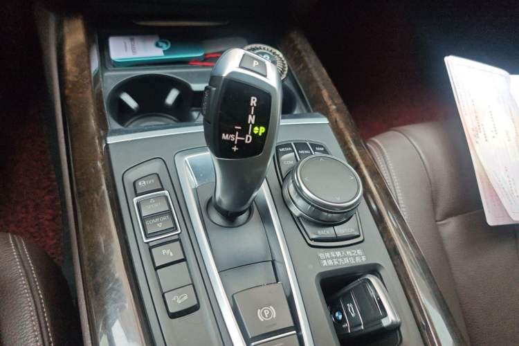 Used BMW X5 2017 xDrive28i Gear Lever