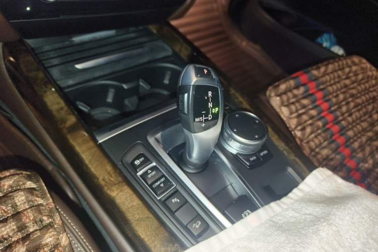 Used BMW X5 2017 xDrive28i Gear Lever